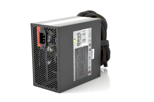 SILENTIUMPC DEUS G1 600W.jpg