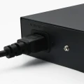 Qoltec Przełącznik sieciowy SWITCH Gigabit Ethernet PoE | 16x RJ45 | 2x RJ45 Uplink | 2x SFP | 1000 Mb/s
